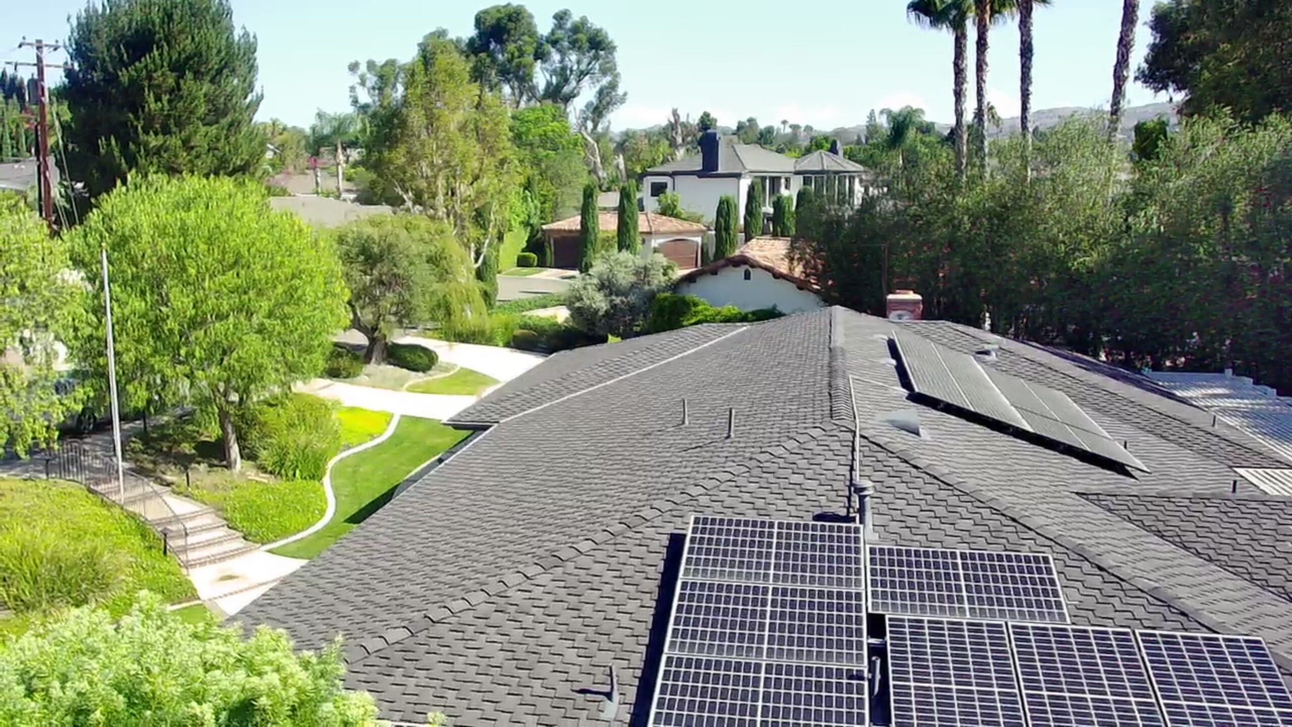 Residential rooftop solar installation